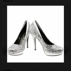 Schuh Silver Glitter Heels